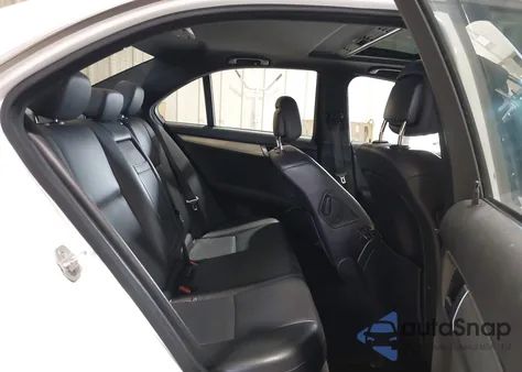 2014 Mercedes-Benz C 250 Sport from USA, damaged, VIN WDDGF4HB1ER303789